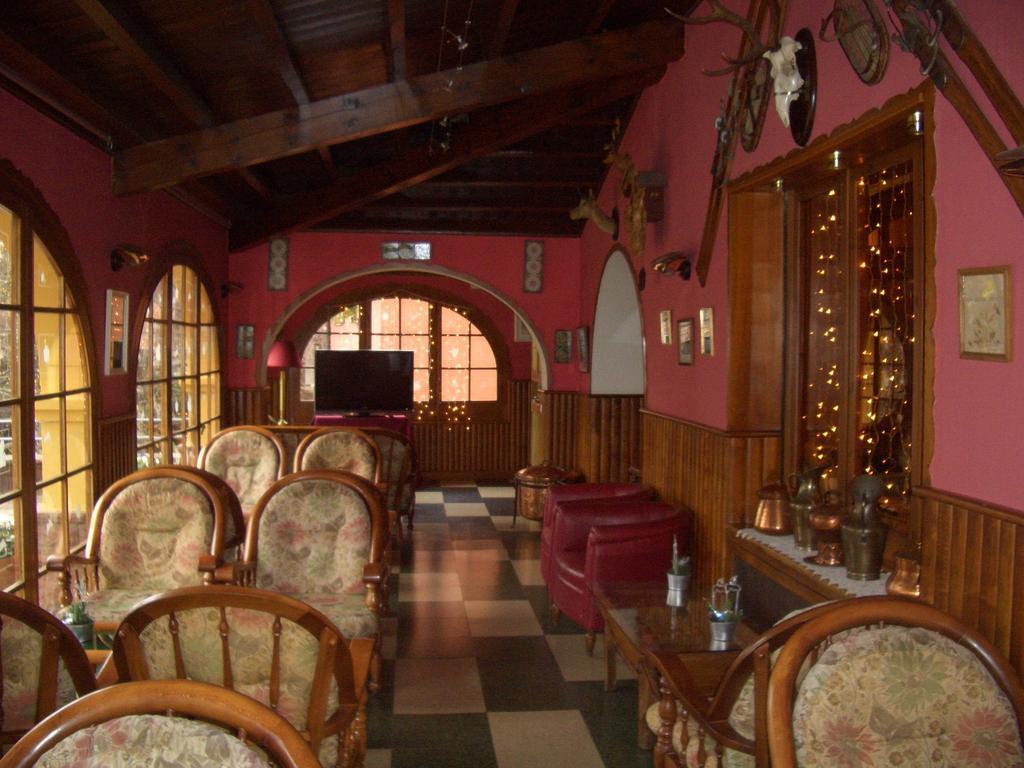 Hostal De La Gloria Viladrau Extérieur photo