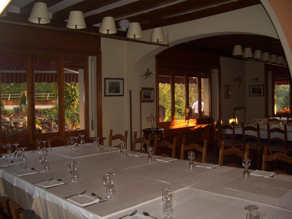 Hostal De La Gloria Viladrau Extérieur photo