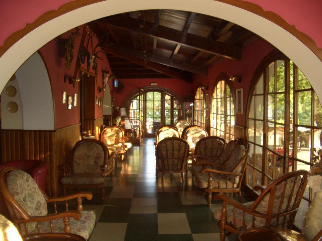 Hostal De La Gloria Viladrau Extérieur photo
